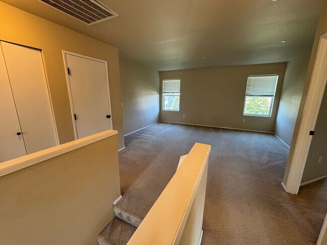 Building Photo - 3210 Sheaser Way