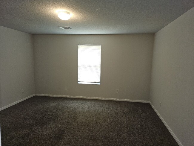 Building Photo - 15118 Sorrento Bay Cir