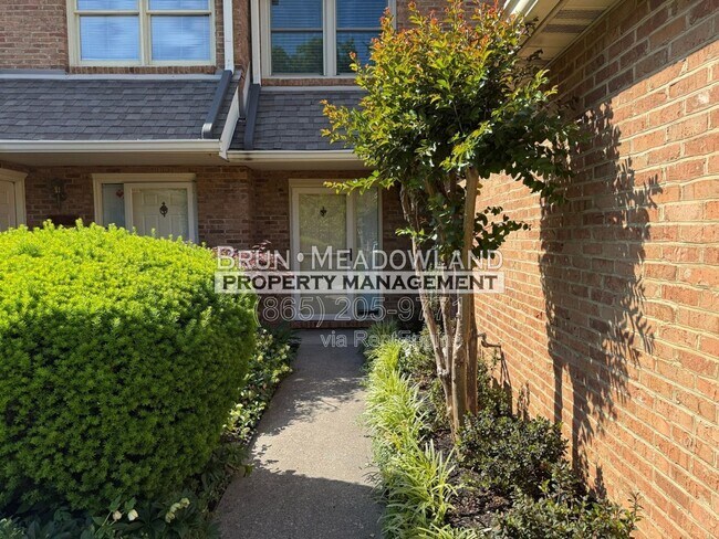 Building Photo - 10427 Raven Brook Ln
