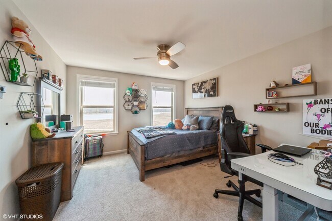 Building Photo - 206 Belmont Dr