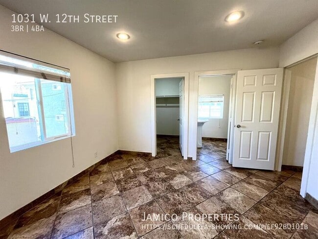 Building Photo - 1031 W 12th St