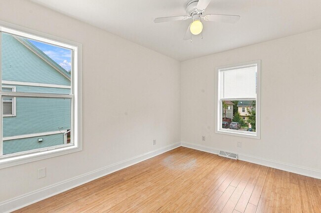Building Photo - 2118 N Palmer St