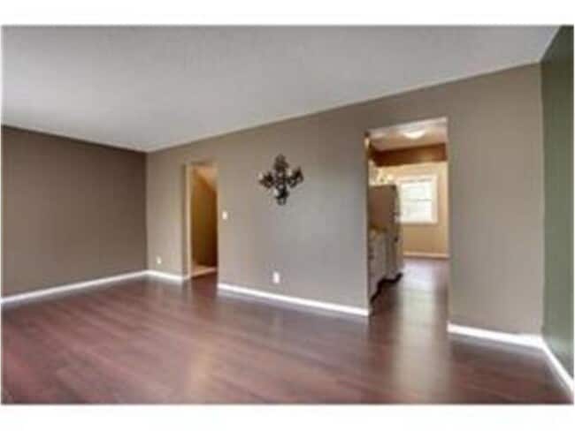 Building Photo - 1730 Merrimac Ln N