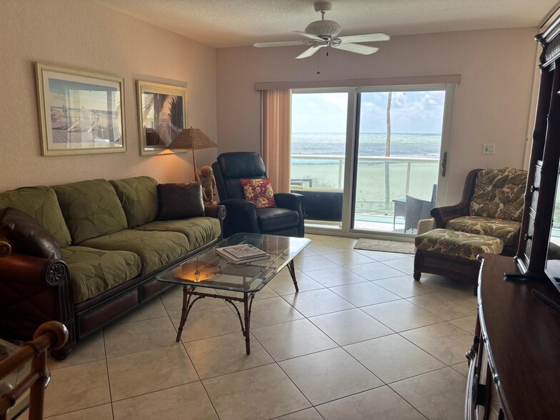 Building Photo - 6000 N Ocean Blvd