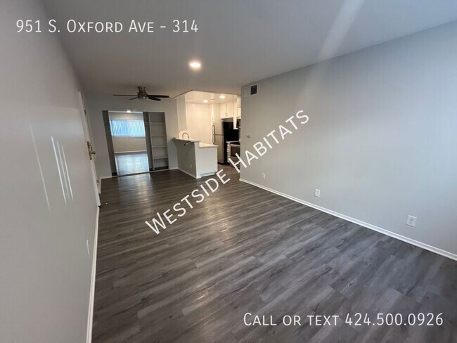 Building Photo - 951 Oxford Ave