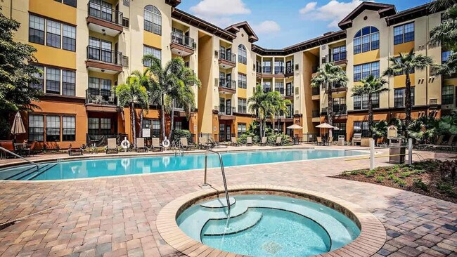 Building Photo - 2021 N Lemans Blvd
