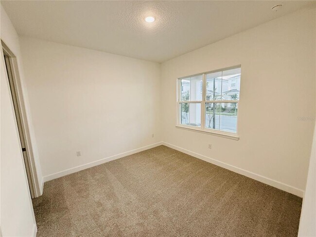 Building Photo - 12585 Clear Sapphire Dr