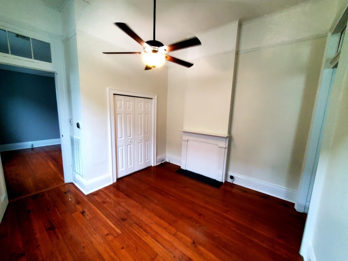 Building Photo - 7317 Cohn St