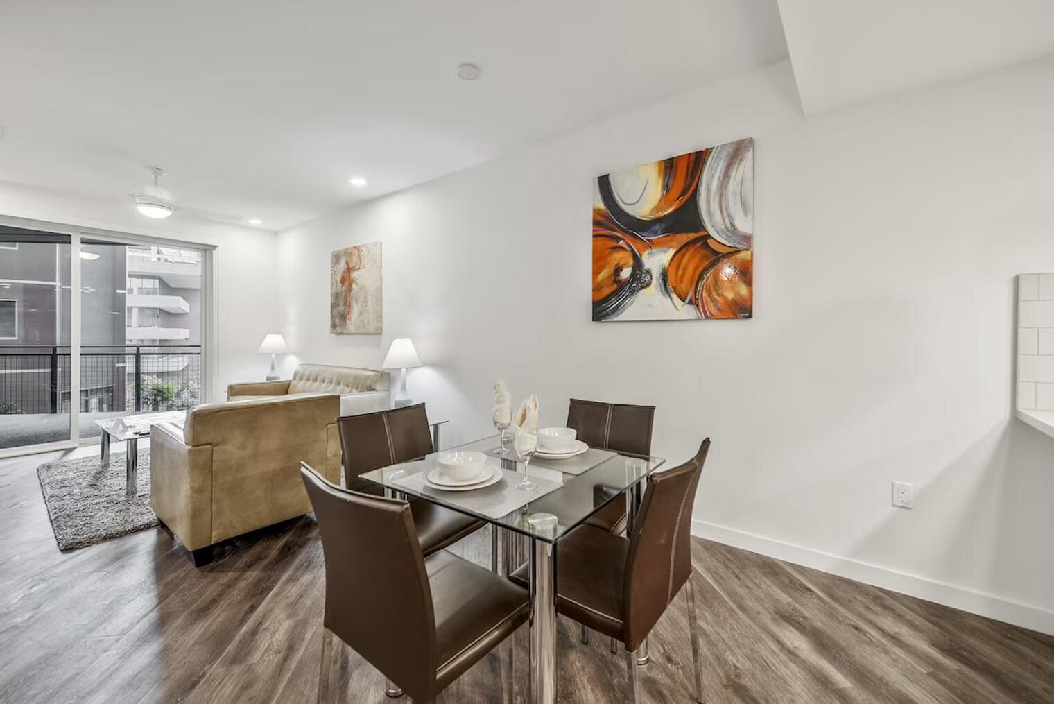 Building Photo - 375 Camino De La Reina