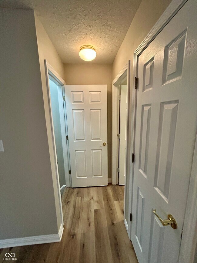 Building Photo - 3039 Armory Dr