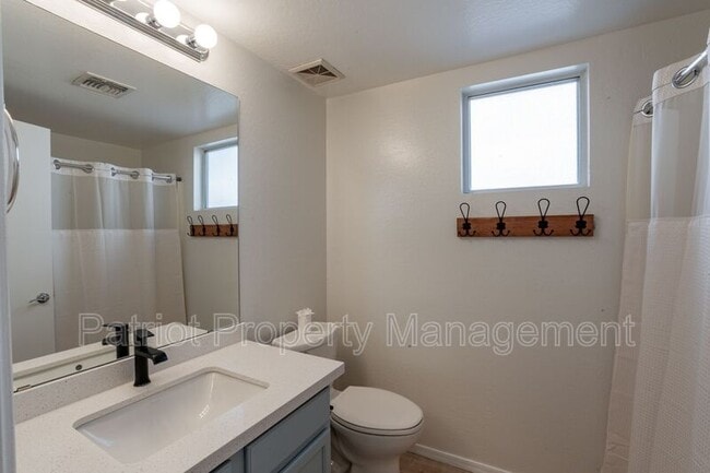 Building Photo - 16728 S 22nd St