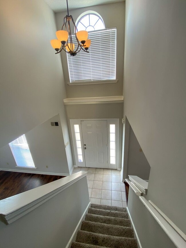 Building Photo - 4 bed, 2.5 bath house in Olive Branch