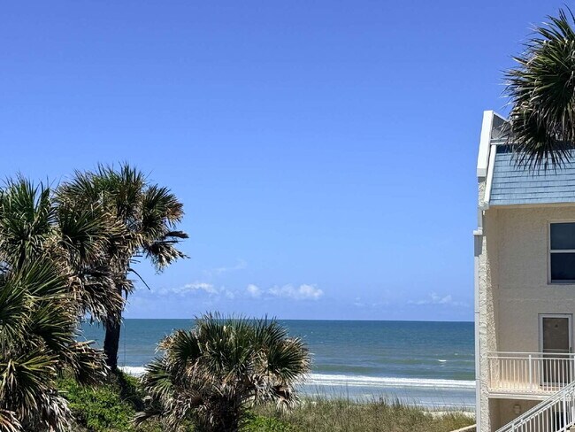Building Photo - Furnished Tradewinds Condo!