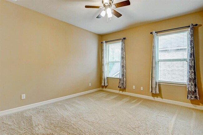 Building Photo - 27807 Hunters Rock Ln