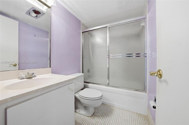 Building Photo - 6010 S Falls Cir Dr