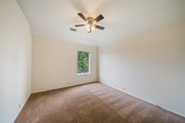 Building Photo - 11011 Hunting Path Ct