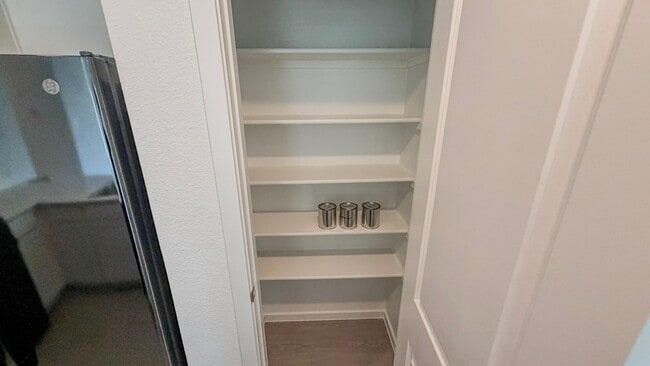 Building Photo - Modern Living | Spacious Layout | Private Backyard Retreat