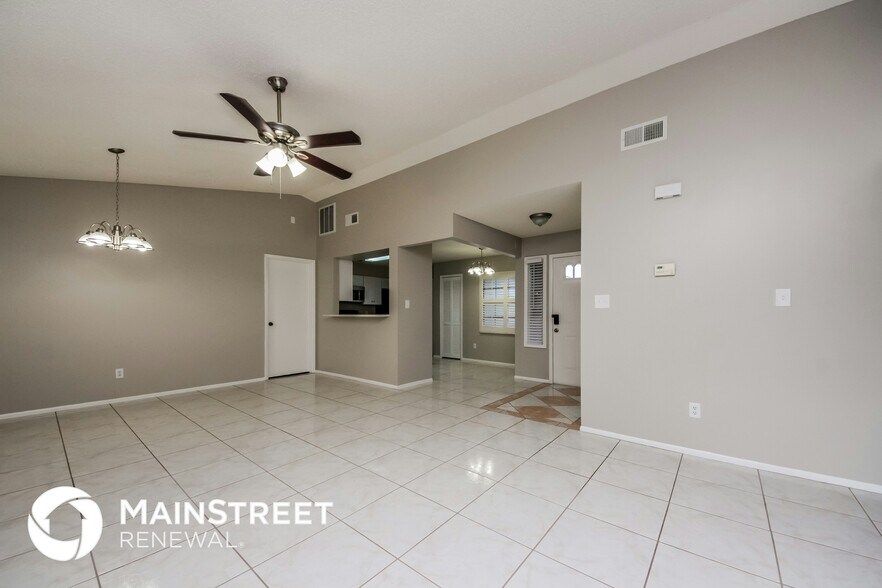 Building Photo - 1522 Birchwood Ave