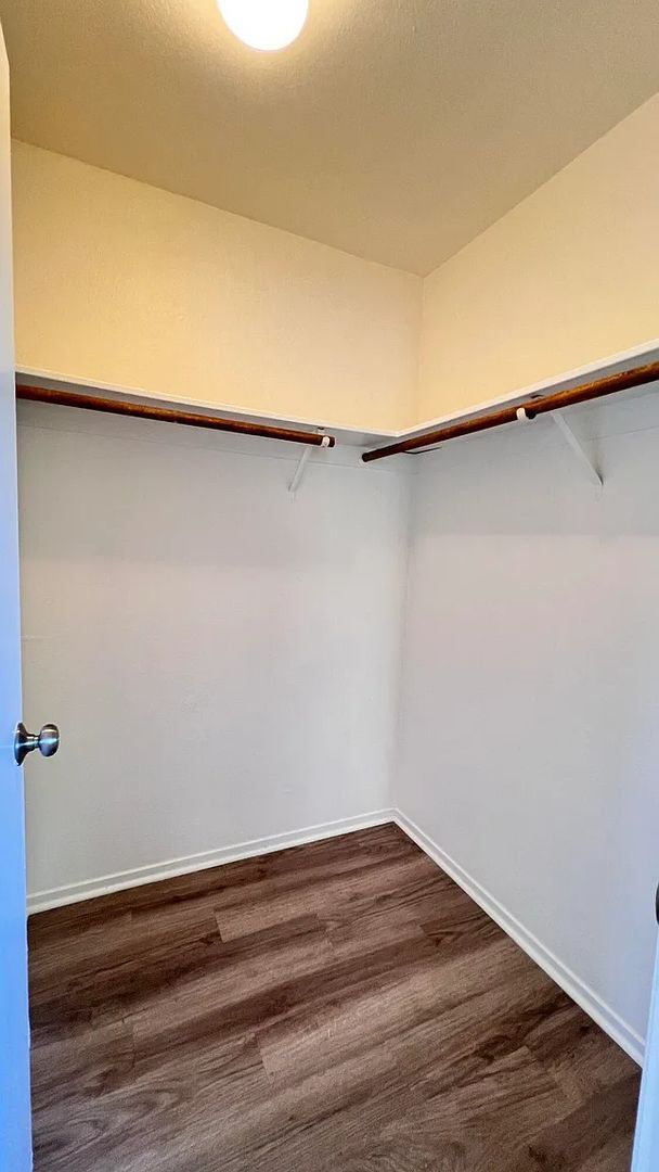 Building Photo - Cozy Lompoc Townhouse