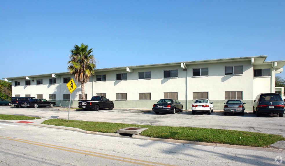 Baxley Manor 630 Kurek Ct Merritt Island FL 32953 Apartment Finder