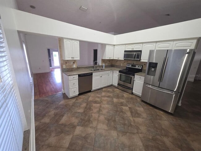 Building Photo - 6018 Charloma Dr