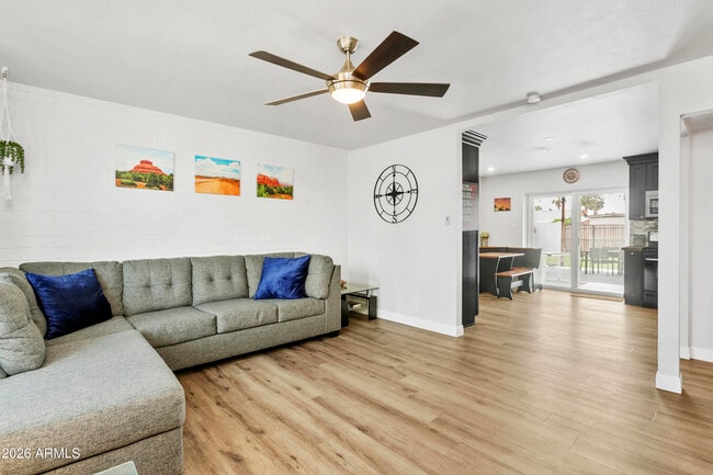 Building Photo - 7901 E Loma Land Dr