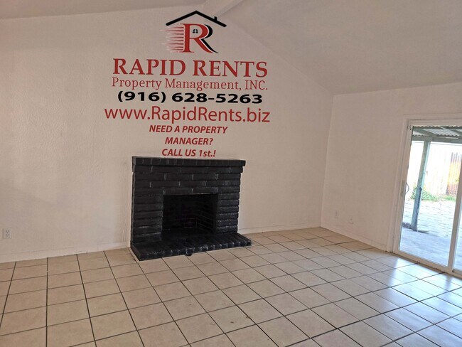Building Photo - 1622 Sandalwood Dr