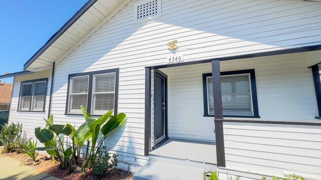 Building Photo - DL Georgia