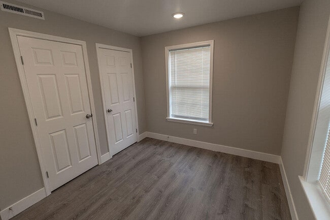 Building Photo - 3708 Greeley Dr