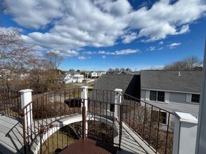 Building Photo - 14 Myrica Ave