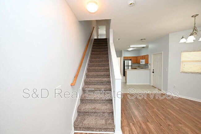 Building Photo - 4219 Winding Vine Dr