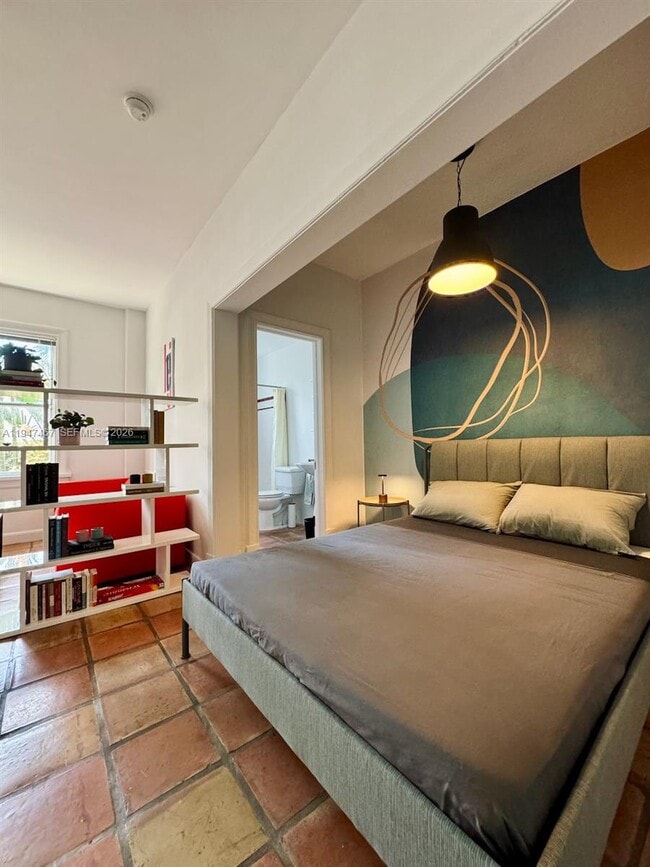 Building Photo - 900 16th St