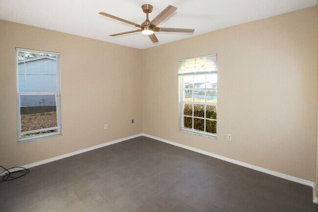 Building Photo - North Port Annual Home for Rent