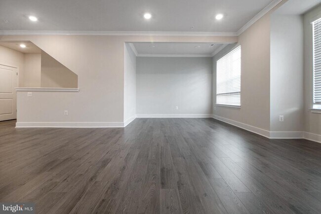 Building Photo - 7960 -B Potter Pl