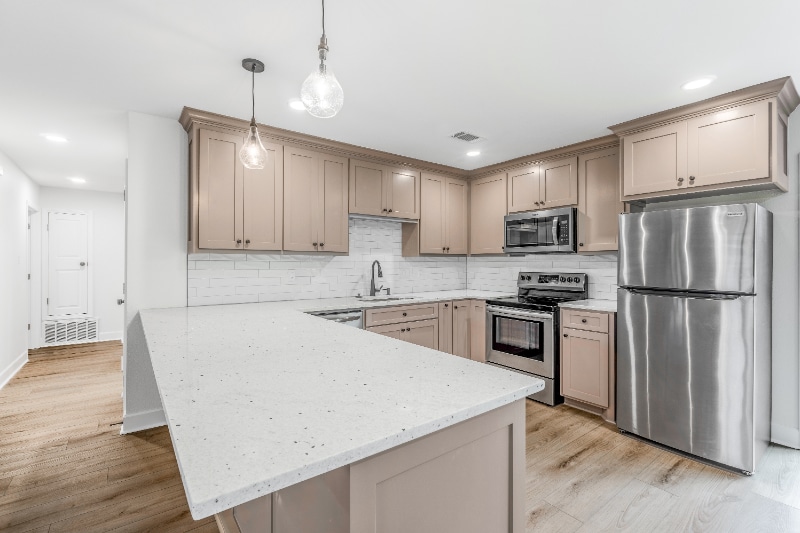 Building Photo - 402 Jefferson St