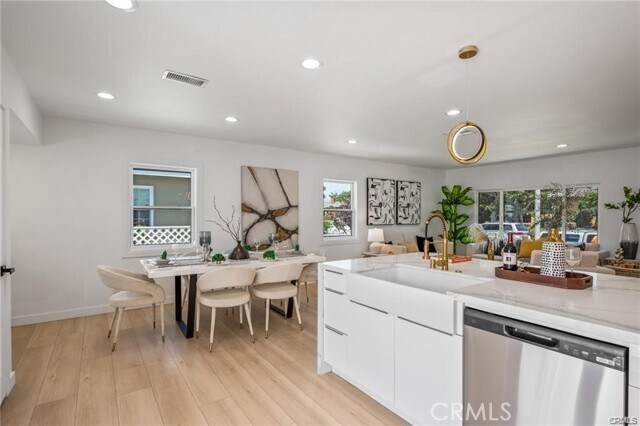 Building Photo - 2734 Armour Ln