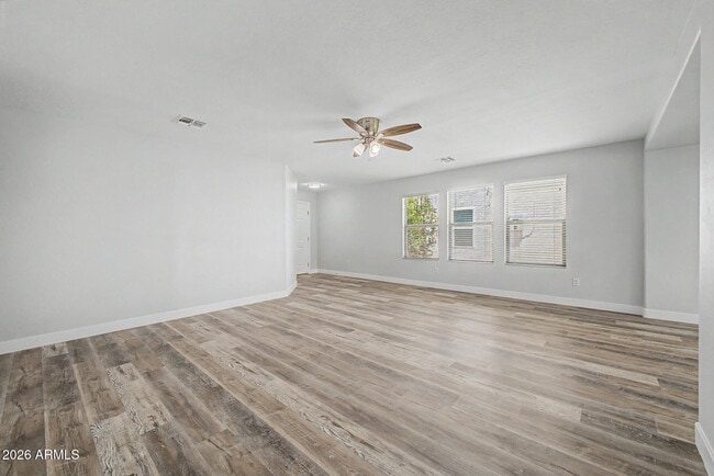 Building Photo - 2423 E Winged Foot Dr