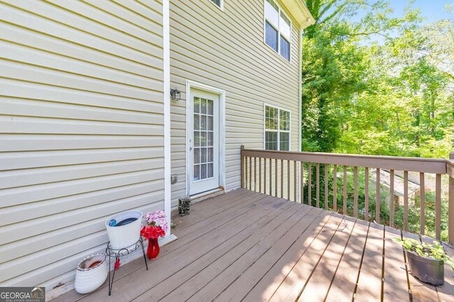 Building Photo - 1086 South Gordon Rd SW