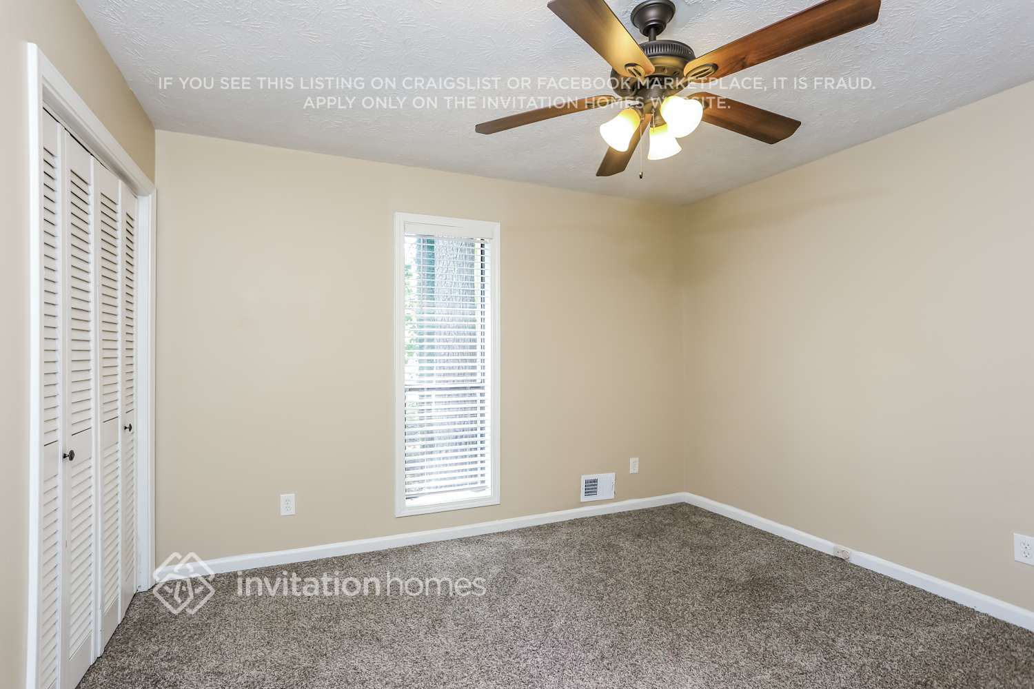 Building Photo - 261 Rustic Ridge Dr NE