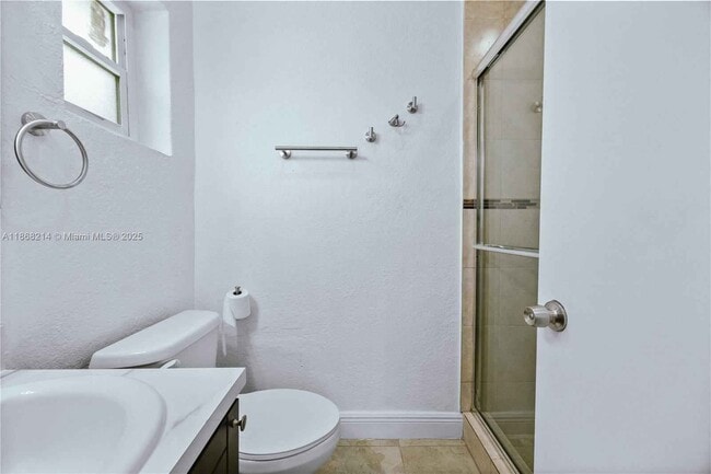 Building Photo - 3230 NW 171st Ter # House MIAMI GARDENS, F...