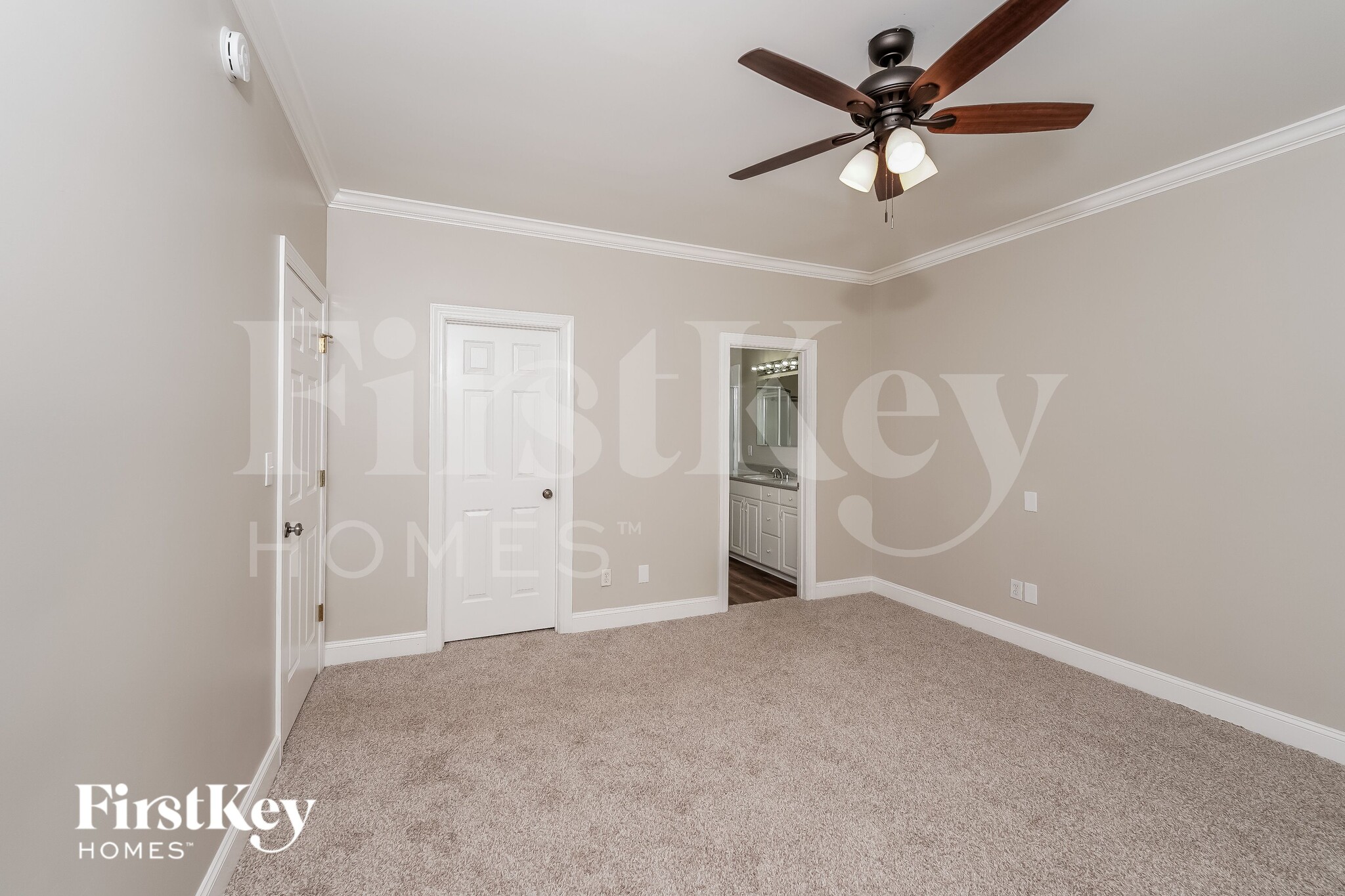 Building Photo - 1596 Mountain Lodge Trail