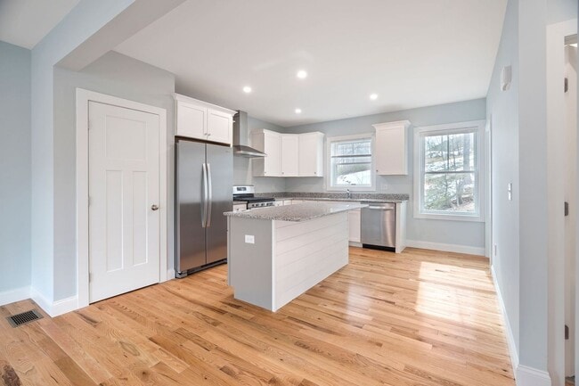 Interior Photo - Paul's Place