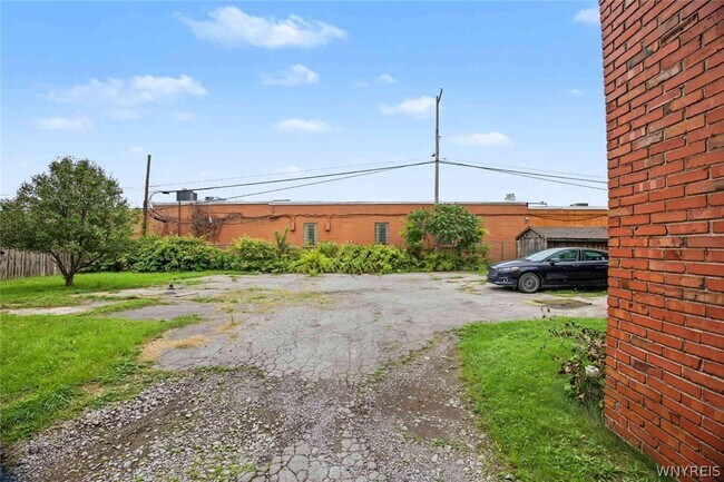 Building Photo - 40 Eagan Dr