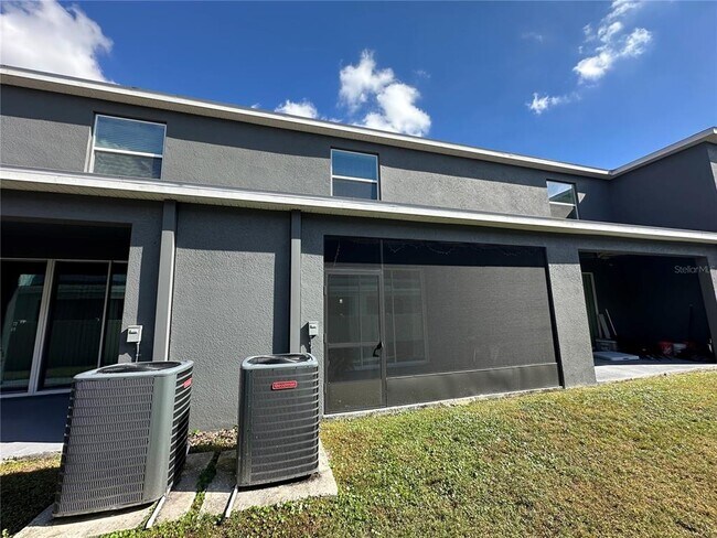 Building Photo - 2917 Flowering Moss Run