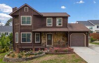 Building Photo - 893 Sandune Dr