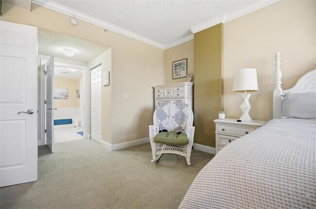 Building Photo - 60 Surfview Dr