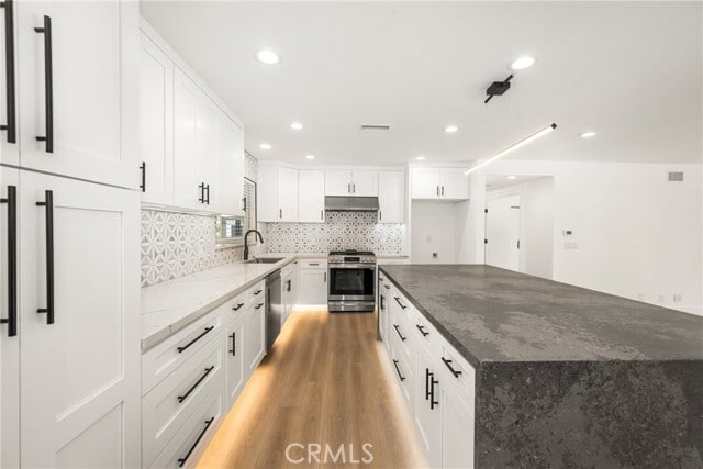 Building Photo - 2932 Pemba Dr