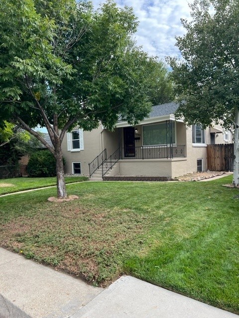 Primary Photo - 2840 S Delaware St