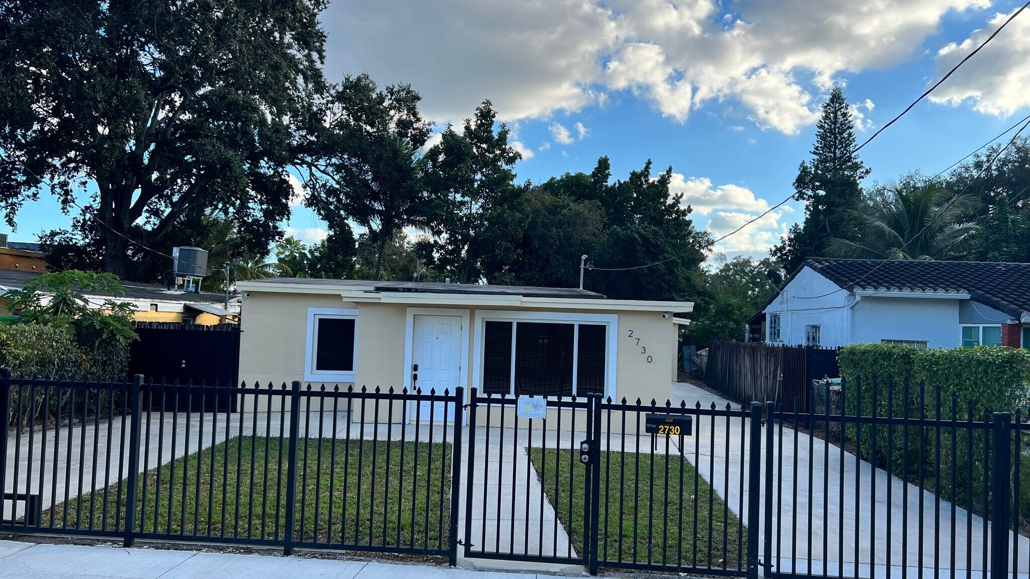 Building Photo - 2730 NW 170th St