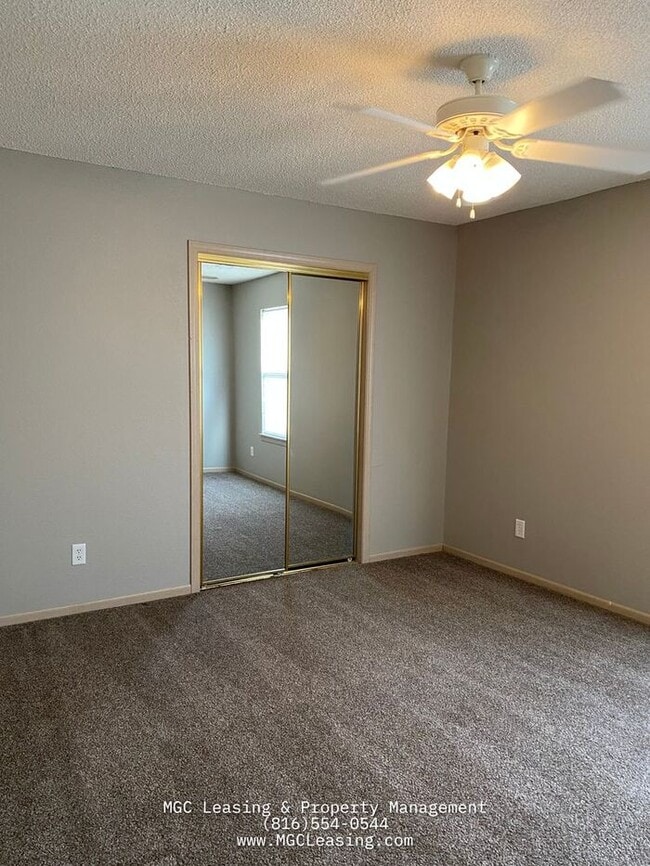 Building Photo - SOUTH GARDEN TOWNHOMES